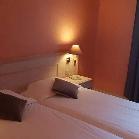 Bourbonnaise Hotel 3*