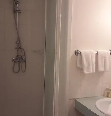 Hotel Bourbonnaise Saint-Yorre