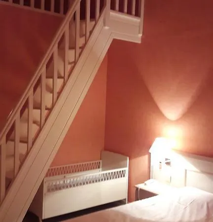 Hotel Bourbonnaise 3*