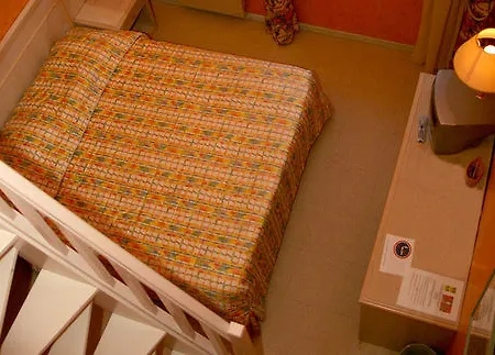 Bourbonnaise Hotel 3*