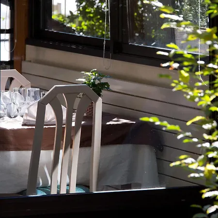Hotel Bourbonnaise Saint-Yorre