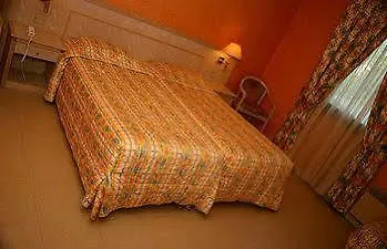 Hotel Bourbonnaise Saint-Yorre